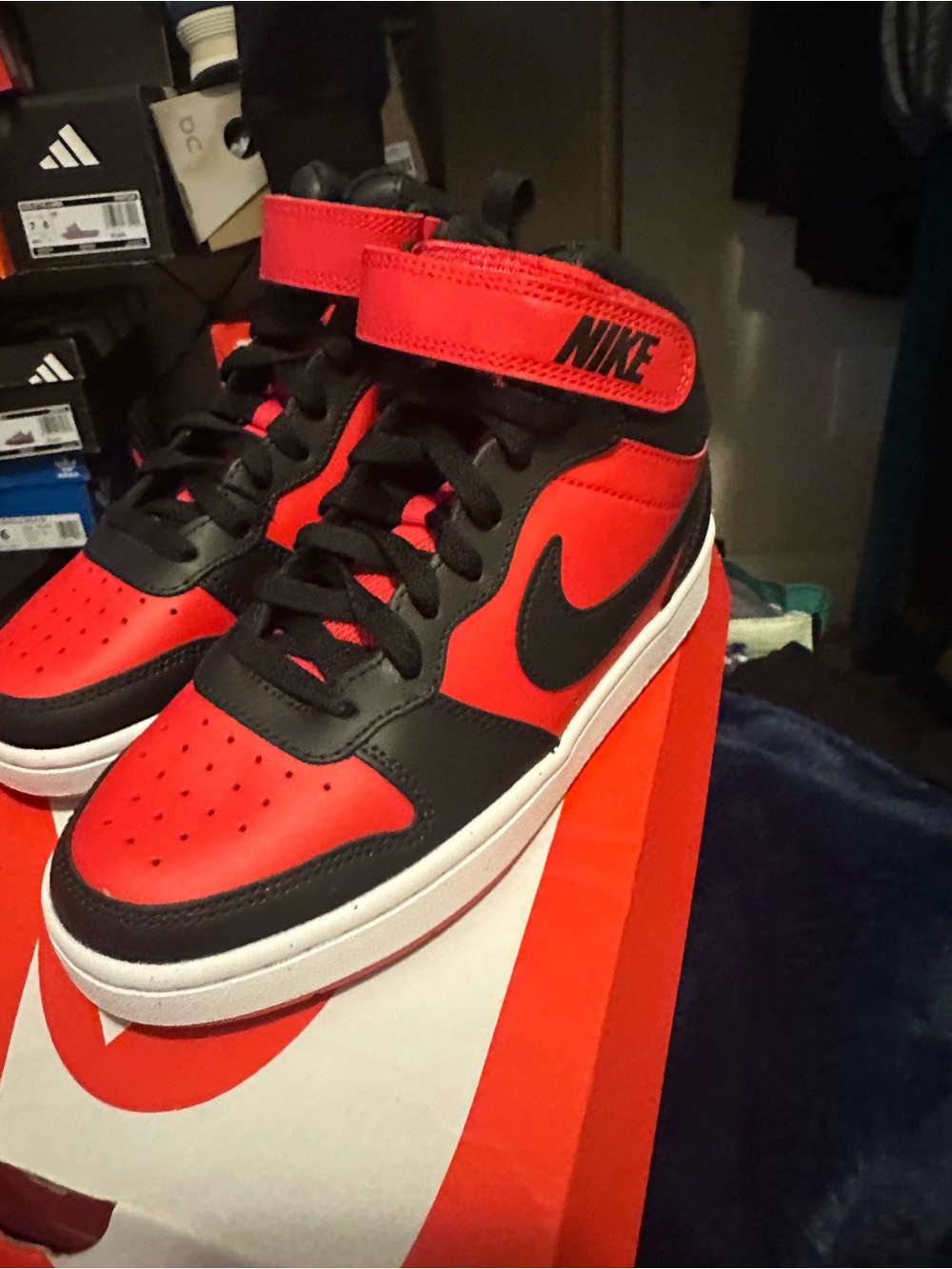 Nike Borough Mid Recraft GS Kids'  Sneakers in Red and Black 5 youth 7.5 W
